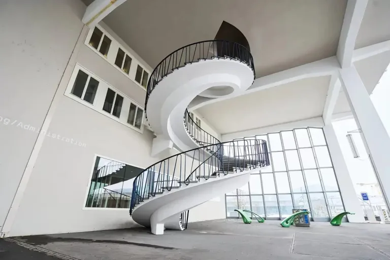 Berufsfachschule BBB Baden: Architekturmotiv 8